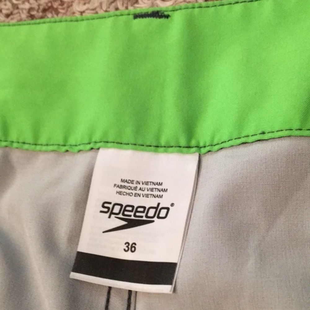SPEEDO Mens Swim Short - sz 36 waist - Picture 10 of 10